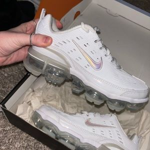 Nike vapormax size 5.5 womens